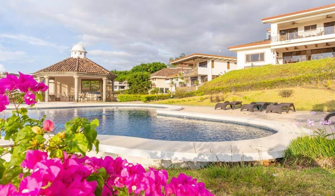 Luxury Apartments in Costa Rica