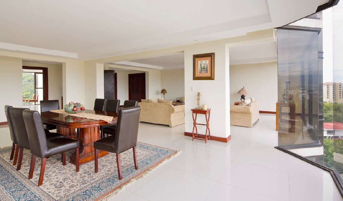 Apartamentos Altos de Marbella, Escazú