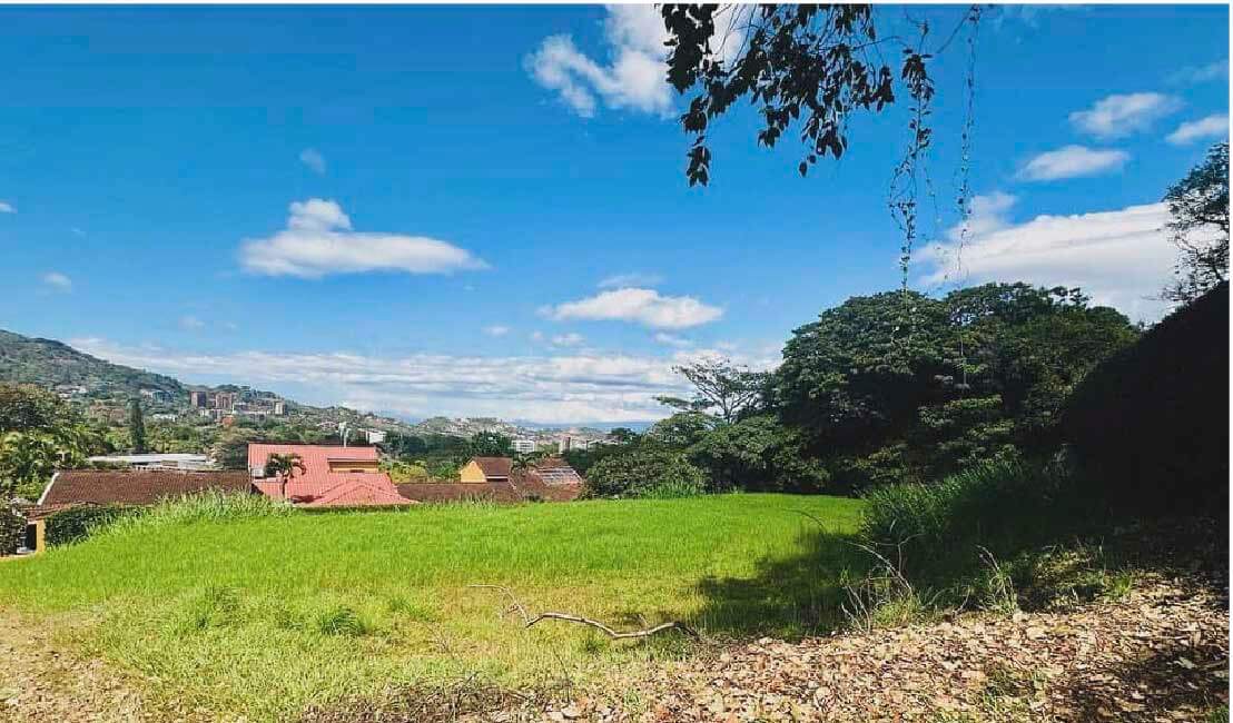 Property in San Rafael Escazu